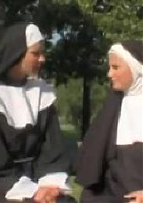 Развратные монашки